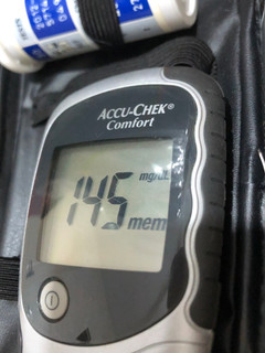 تست قند خون آکیوچک کامفورت استوک سالم Accu check -comfort