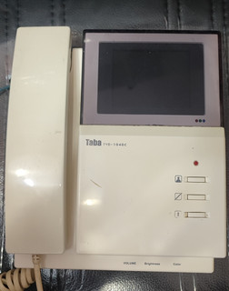 دربازکن تصویری تابا 3.5 اینچی مدل (استوک )taba TVD-1040C