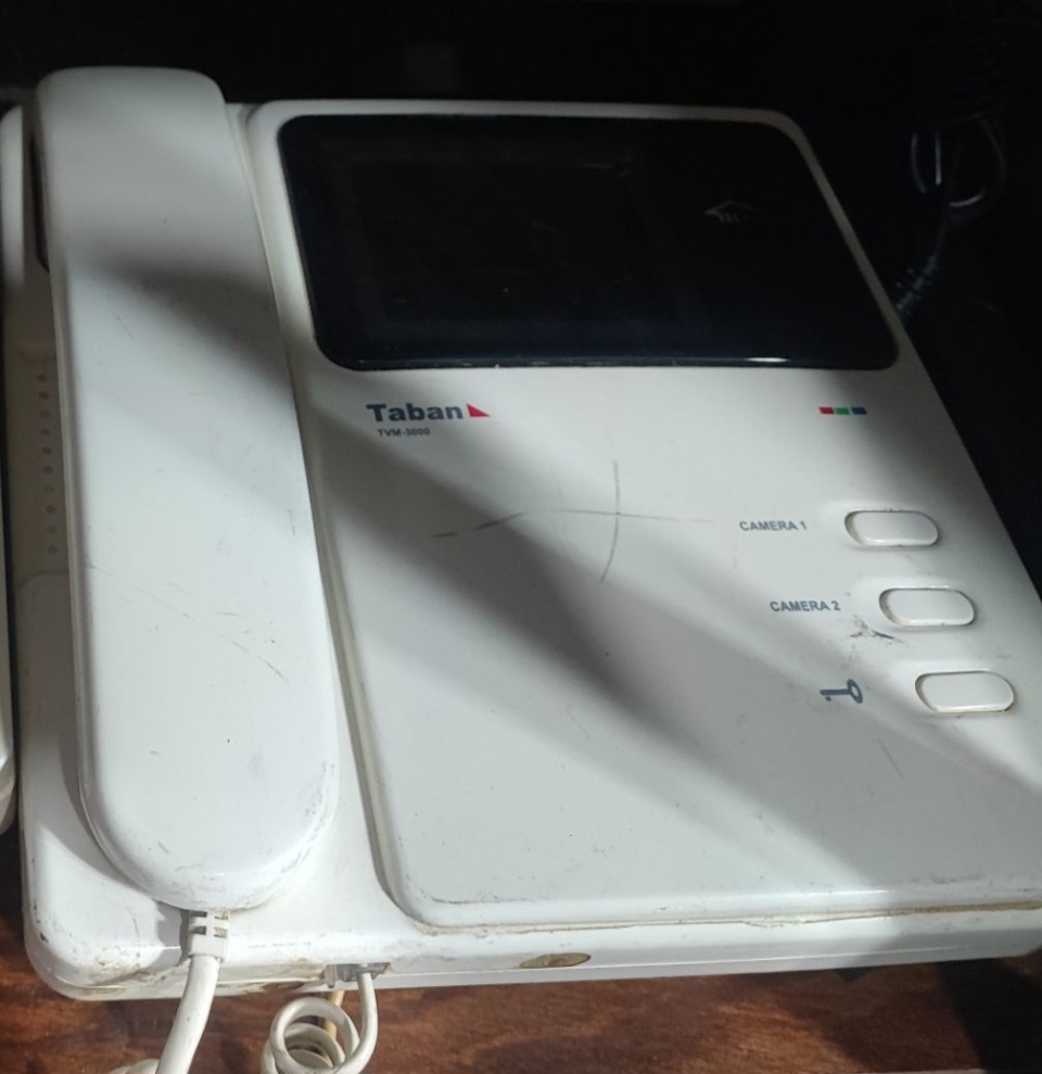 مانیتور در باز کن /آیفون تصویری تابان رنگی مدل taban tvm-3000 (استوک)