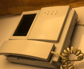 آیفون تصویری commax رنگی مدل DPv 4pn کره ای - پنل دربازکن تصویری کماکس طوسی (استوک)آیفون تصویری طوسی