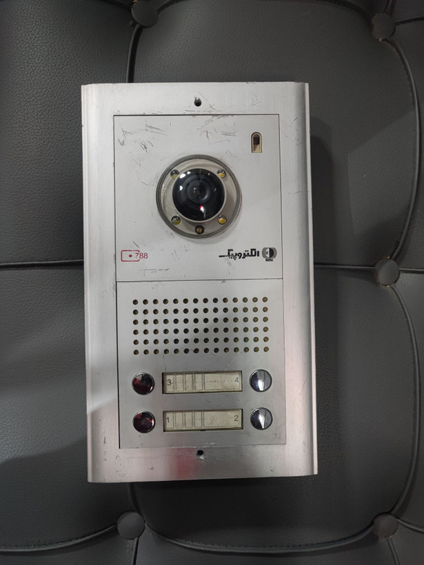 آیفون تصویری پنل بیرونی ۴واحدی الکتروپیک دوربین رنگی Electropeyk پنل جلودری |( استوک )Electro peyk پنل دربازکن تصویری الکتروپیک