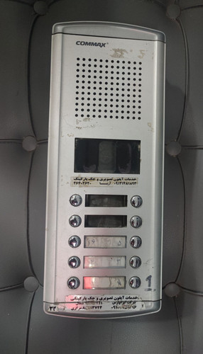 آیفون تصویری پنل بیرونی ۱۰ واحدی کماکس دوربین سیاه سفید ( استوک )commax پنل دربازکن تصویری کوماکس